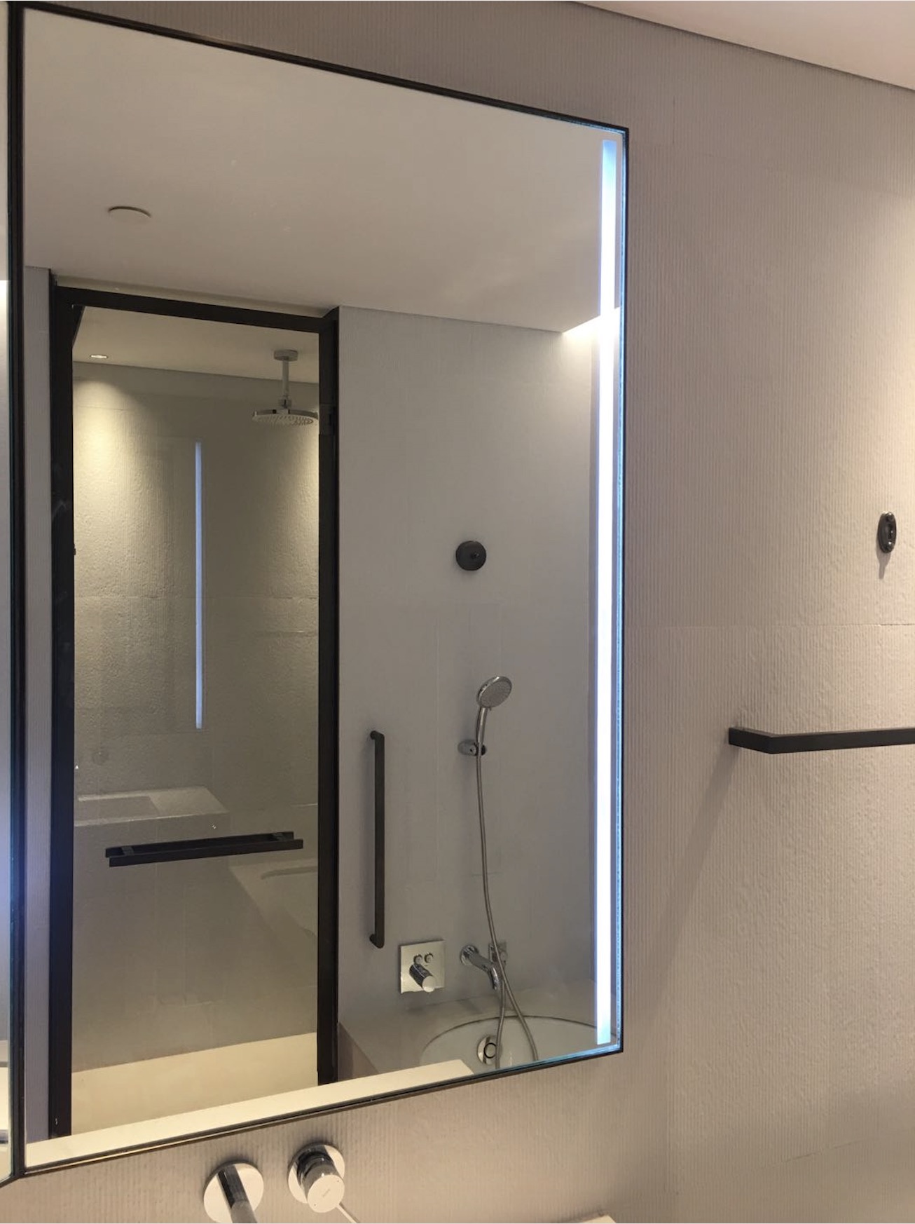 1621495390680890.jpg 1621494233838.jpg