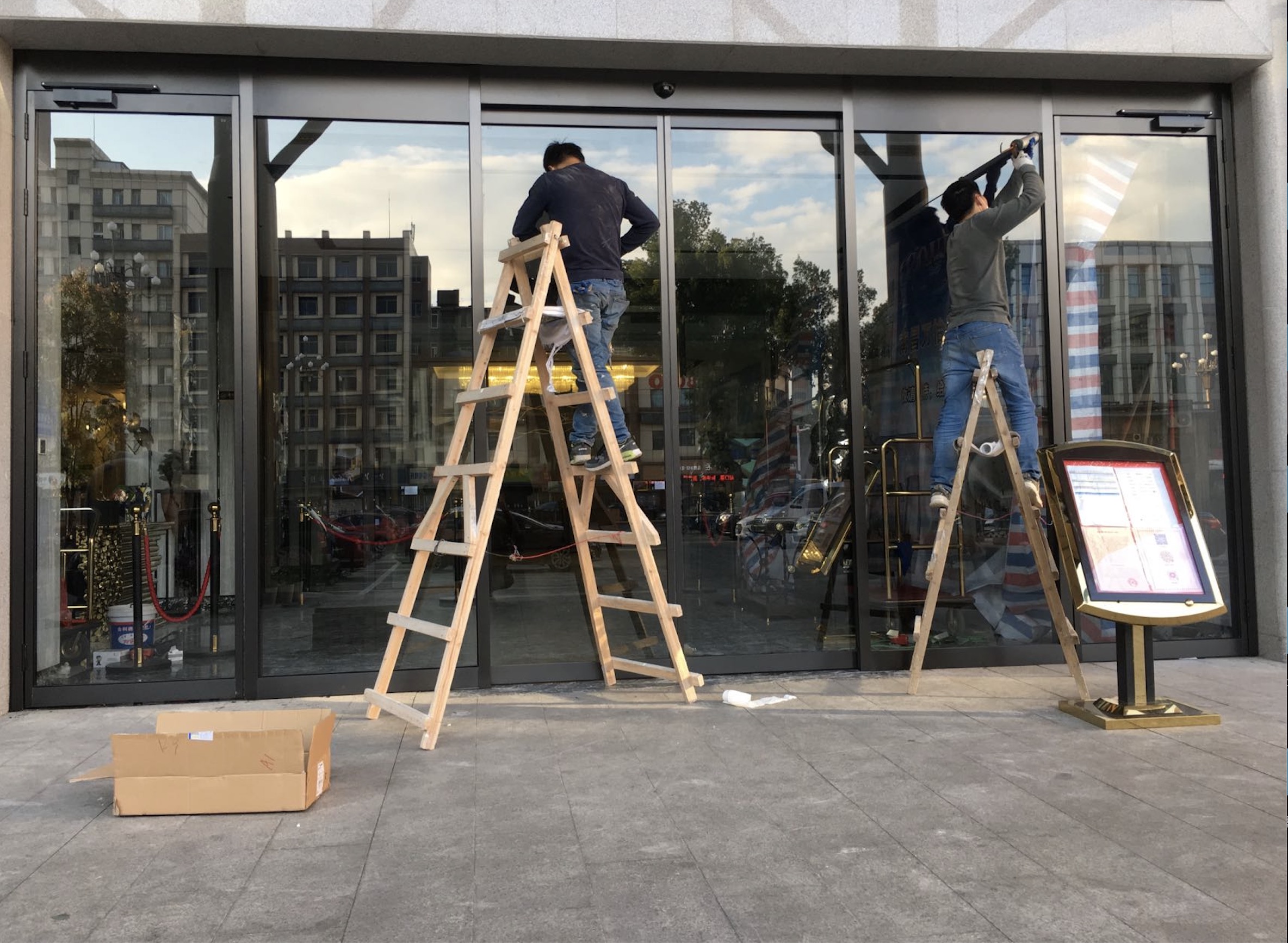 1654052662712080.jpg 1654050394925.jpg